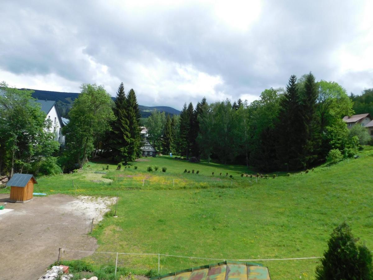 Pension U Mojmira Rokytnice nad Jizerou Dış mekan fotoğraf